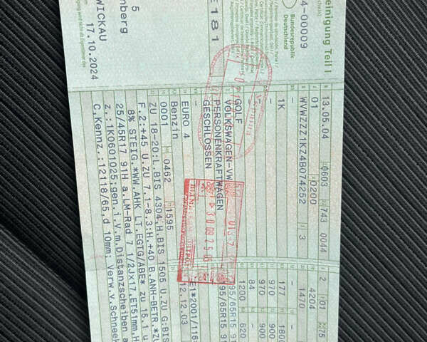 Серый Фольксваген Гольф, объемом двигателя 1.6 л и пробегом 259 тыс. км за 5400 $, фото 37 на Automoto.ua