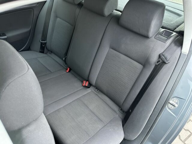 Серый Фольксваген Гольф, объемом двигателя 1.4 л и пробегом 270 тыс. км за 4400 $, фото 5 на Automoto.ua