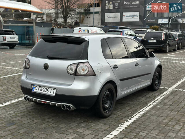 Серый Фольксваген Гольф, объемом двигателя 1.4 л и пробегом 298 тыс. км за 4500 $, фото 5 на Automoto.ua