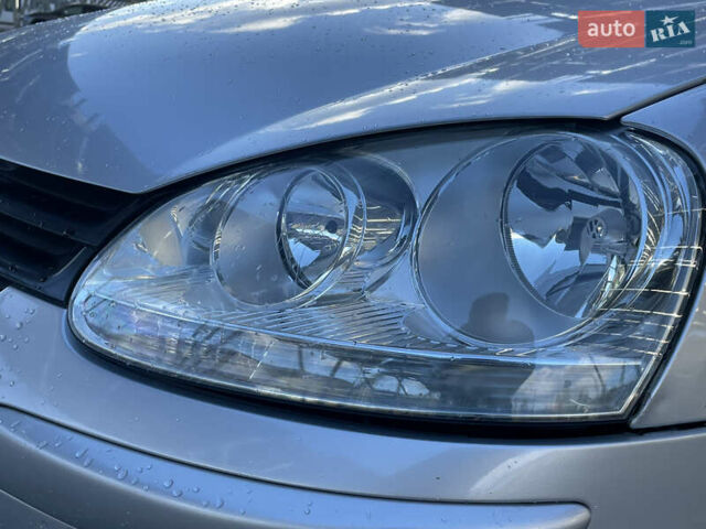 Серый Фольксваген Гольф, объемом двигателя 1.6 л и пробегом 214 тыс. км за 5670 $, фото 17 на Automoto.ua