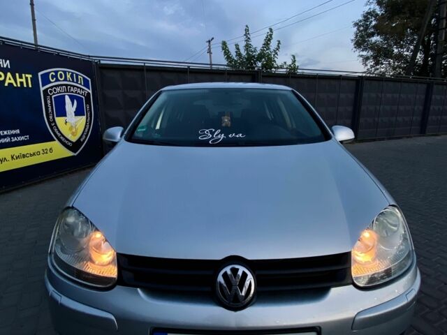 Серый Фольксваген Гольф, объемом двигателя 1.4 л и пробегом 245 тыс. км за 5200 $, фото 1 на Automoto.ua