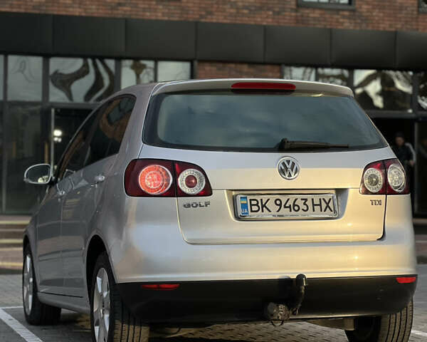 Фольксваген Гольф 2005 у Вінниці на Automoto.ua Сірий Фольксваген Гольф, об'ємом двигуна 1.97 л та пробігом 325 тис. км за 6900 $, фото 6 на Automoto.ua