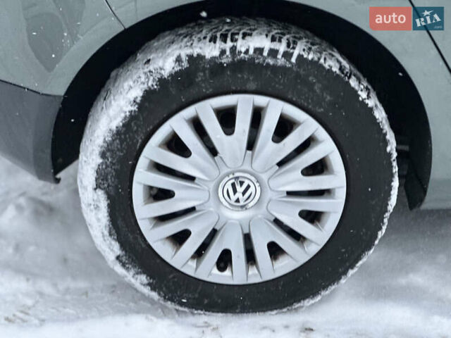 Серый Фольксваген Гольф, объемом двигателя 1.4 л и пробегом 251 тыс. км за 4999 $, фото 31 на Automoto.ua