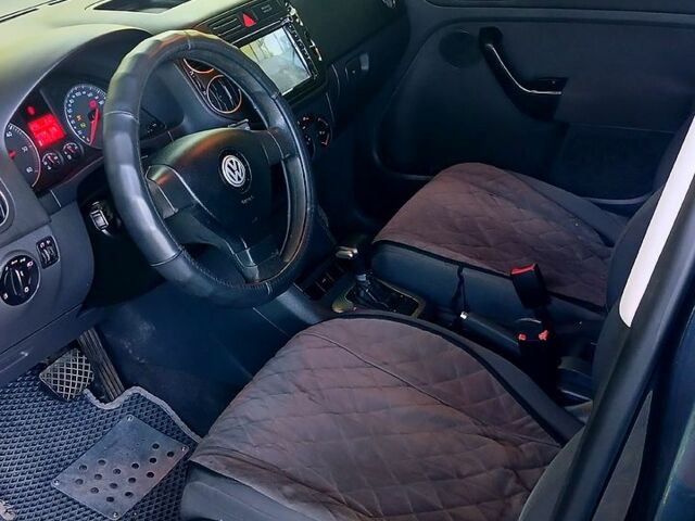 Серый Фольксваген Гольф, объемом двигателя 1.9 л и пробегом 230 тыс. км за 6500 $, фото 4 на Automoto.ua