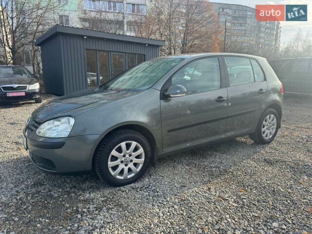 Серый Фольксваген Гольф, объемом двигателя 1.6 л и пробегом 180 тыс. км за 5900 $, фото 22 на Automoto.ua