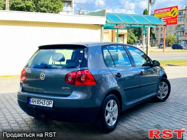 Фольксваген Гольф 2005 в Новомосковске на Automoto.ua Серый Фольксваген Гольф, объемом двигателя 1.6 л и пробегом 264 тыс. км за 4700 $, фото 1 на Automoto.ua