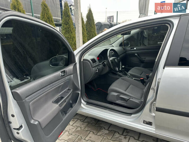 Серый Фольксваген Гольф, объемом двигателя 1.9 л и пробегом 272 тыс. км за 5650 $, фото 18 на Automoto.ua