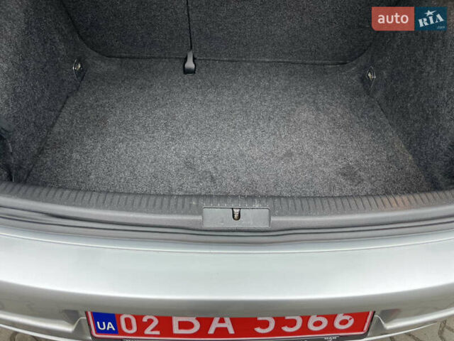 Серый Фольксваген Гольф, объемом двигателя 1.4 л и пробегом 203 тыс. км за 5400 $, фото 73 на Automoto.ua