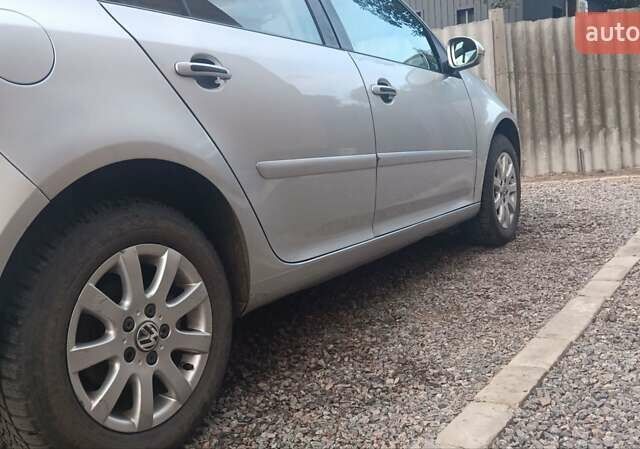 Серый Фольксваген Гольф, объемом двигателя 1.6 л и пробегом 242 тыс. км за 5150 $, фото 36 на Automoto.ua