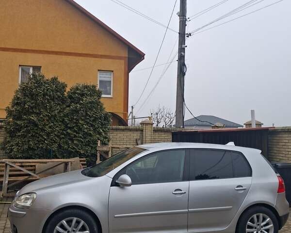 Серый Фольксваген Гольф, объемом двигателя 1.6 л и пробегом 212 тыс. км за 6350 $, фото 8 на Automoto.ua