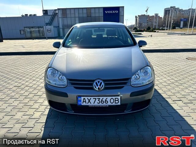 Сірий Фольксваген Гольф, об'ємом двигуна 1.4 л та пробігом 168 тис. км за 5350 $, фото 3 на Automoto.ua