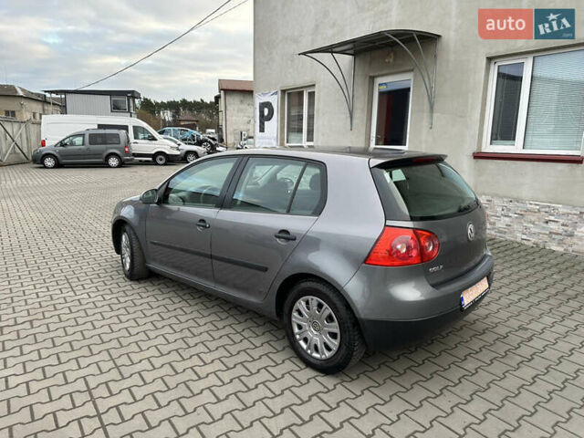 Серый Фольксваген Гольф, объемом двигателя 1.4 л и пробегом 270 тыс. км за 4400 $, фото 1 на Automoto.ua