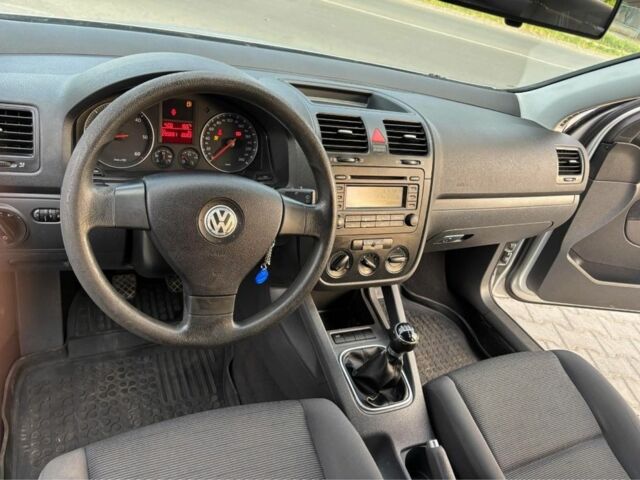 Серый Фольксваген Гольф, объемом двигателя 1.9 л и пробегом 295 тыс. км за 4999 $, фото 8 на Automoto.ua