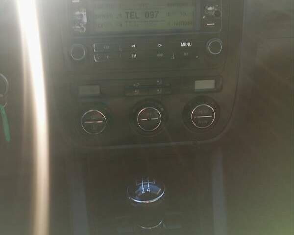 Серый Фольксваген Гольф, объемом двигателя 1.6 л и пробегом 127 тыс. км за 5800 $, фото 10 на Automoto.ua