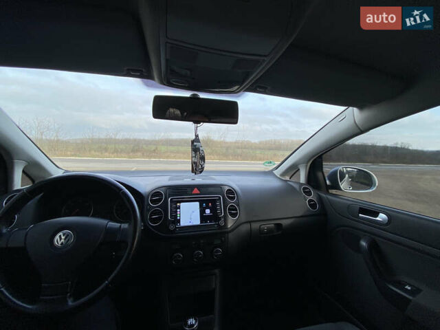 Серый Фольксваген Гольф, объемом двигателя 2 л и пробегом 269 тыс. км за 6900 $, фото 17 на Automoto.ua