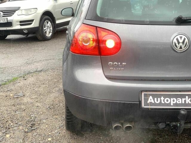 Серый Фольксваген Гольф, объемом двигателя 2 л и пробегом 185 тыс. км за 5740 $, фото 12 на Automoto.ua