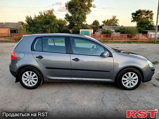 Серый Фольксваген Гольф, объемом двигателя 1.6 л и пробегом 189 тыс. км за 6100 $, фото 2 на Automoto.ua