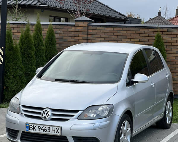 Сірий Фольксваген Гольф, об'ємом двигуна 1.97 л та пробігом 325 тис. км за 6500 $, фото 31 на Automoto.ua