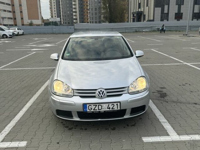 Серый Фольксваген Гольф, объемом двигателя 1.9 л и пробегом 380 тыс. км за 2550 $, фото 1 на Automoto.ua