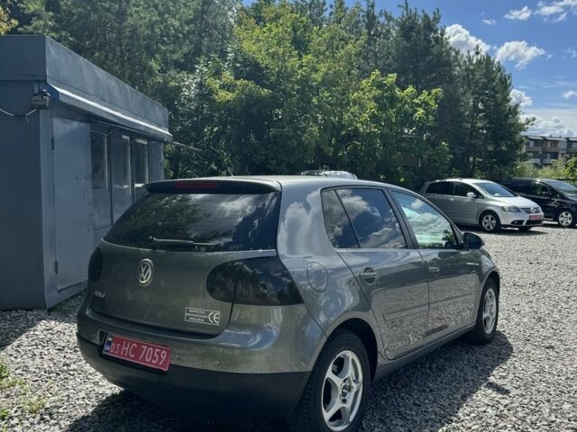 Сірий Фольксваген Гольф, об'ємом двигуна 1.6 л та пробігом 238 тис. км за 5700 $, фото 6 на Automoto.ua