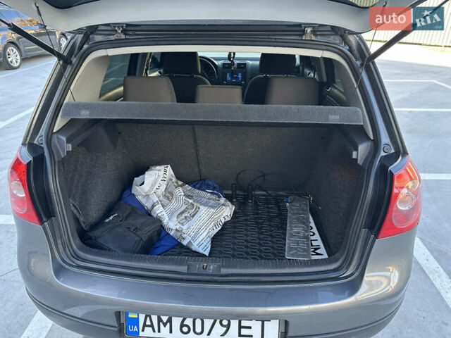 Сірий Фольксваген Гольф, об'ємом двигуна 1.39 л та пробігом 227 тис. км за 5200 $, фото 8 на Automoto.ua