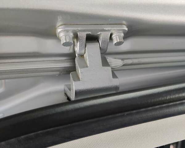 Сірий Фольксваген Гольф, об'ємом двигуна 1.6 л та пробігом 185 тис. км за 5800 $, фото 67 на Automoto.ua