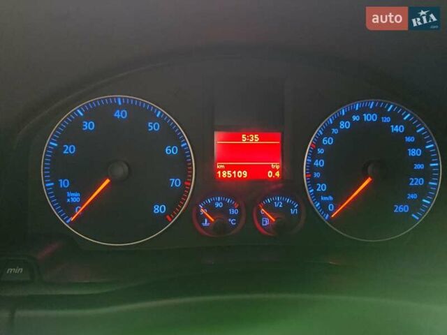 Сірий Фольксваген Гольф, об'ємом двигуна 1.6 л та пробігом 185 тис. км за 5800 $, фото 11 на Automoto.ua