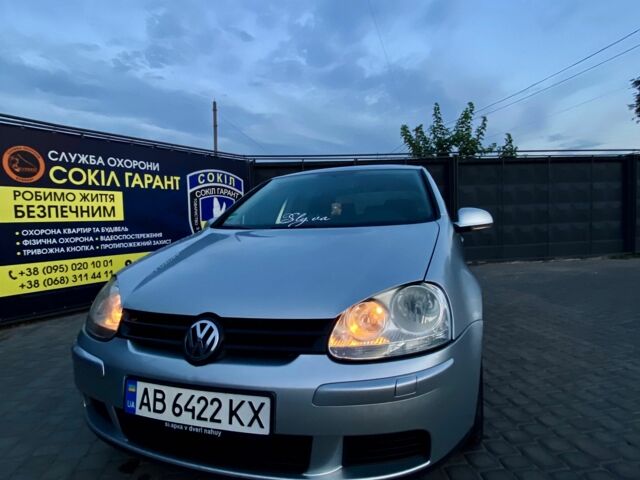 Серый Фольксваген Гольф, объемом двигателя 1.4 л и пробегом 245 тыс. км за 5200 $, фото 2 на Automoto.ua