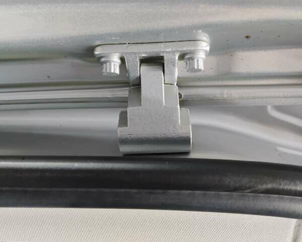 Серый Фольксваген Гольф, объемом двигателя 1.6 л и пробегом 185 тыс. км за 5800 $, фото 57 на Automoto.ua