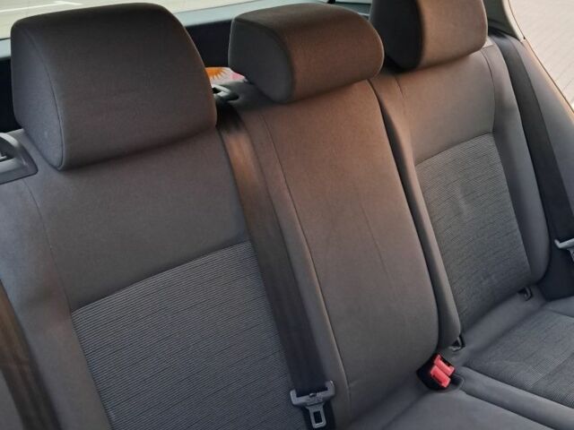 Фольксваген Гольф 2005 в Прилуках на Automoto.ua Серый Фольксваген Гольф, объемом двигателя 1.6 л и пробегом 244 тыс. км за 5550 $, фото 13 на Automoto.ua