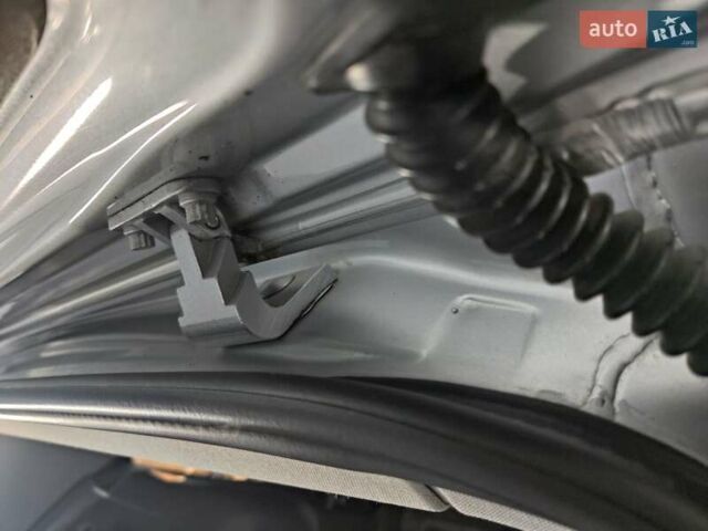 Серый Фольксваген Гольф, объемом двигателя 1.6 л и пробегом 185 тыс. км за 5800 $, фото 60 на Automoto.ua