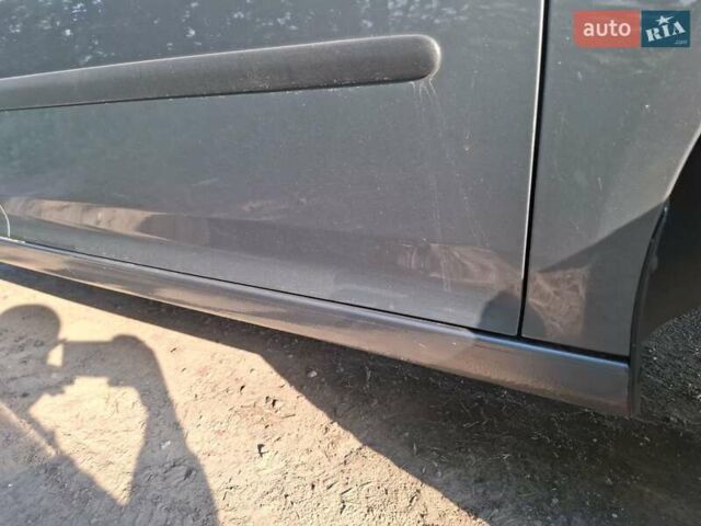 Серый Фольксваген Гольф, объемом двигателя 1.4 л и пробегом 199 тыс. км за 6000 $, фото 6 на Automoto.ua