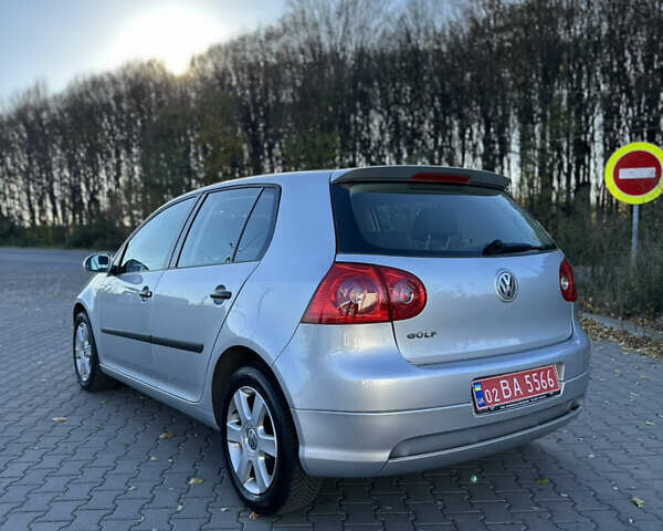 Серый Фольксваген Гольф, объемом двигателя 1.4 л и пробегом 202 тыс. км за 5600 $, фото 10 на Automoto.ua