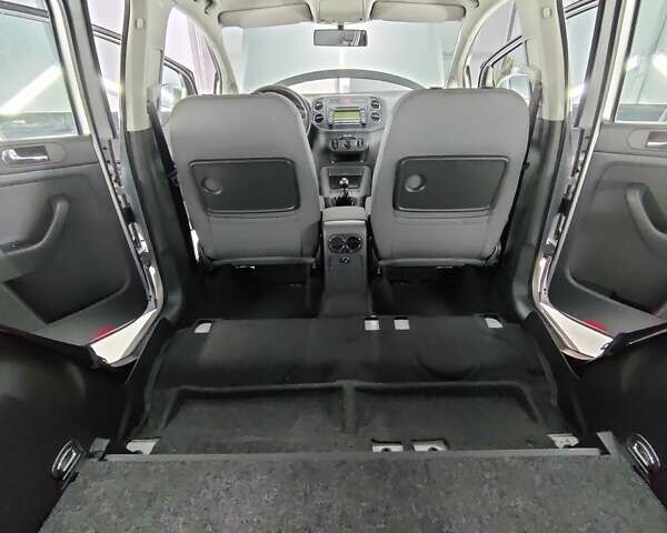 Сірий Фольксваген Гольф, об'ємом двигуна 1.6 л та пробігом 185 тис. км за 5800 $, фото 69 на Automoto.ua