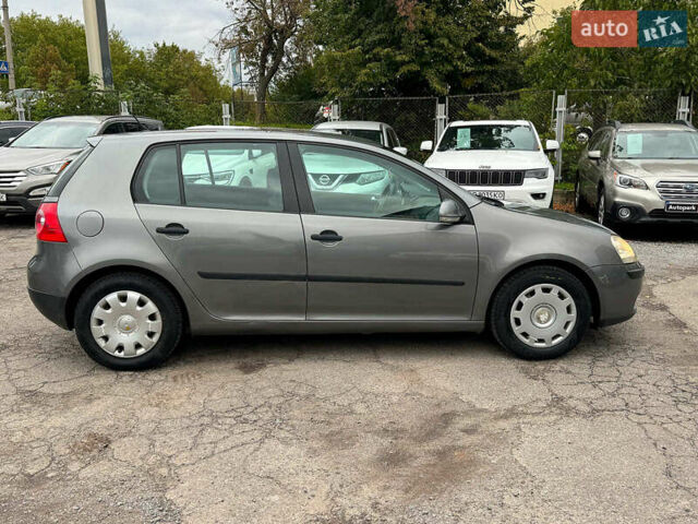 Серый Фольксваген Гольф, объемом двигателя 1.4 л и пробегом 271 тыс. км за 5190 $, фото 3 на Automoto.ua