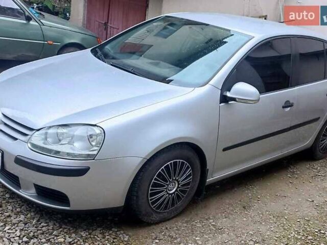 Серый Фольксваген Гольф, объемом двигателя 1.6 л и пробегом 211 тыс. км за 5900 $, фото 8 на Automoto.ua