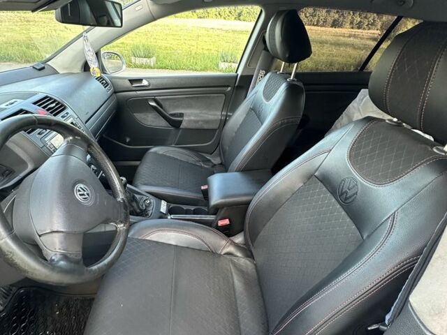 Сірий Фольксваген Гольф, об'ємом двигуна 1.6 л та пробігом 318 тис. км за 4550 $, фото 21 на Automoto.ua