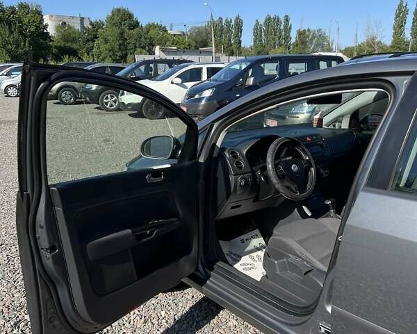 Серый Фольксваген Гольф, объемом двигателя 1.97 л и пробегом 217 тыс. км за 6800 $, фото 26 на Automoto.ua