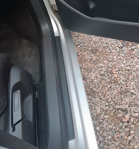 Серый Фольксваген Гольф, объемом двигателя 1.6 л и пробегом 242 тыс. км за 5150 $, фото 16 на Automoto.ua