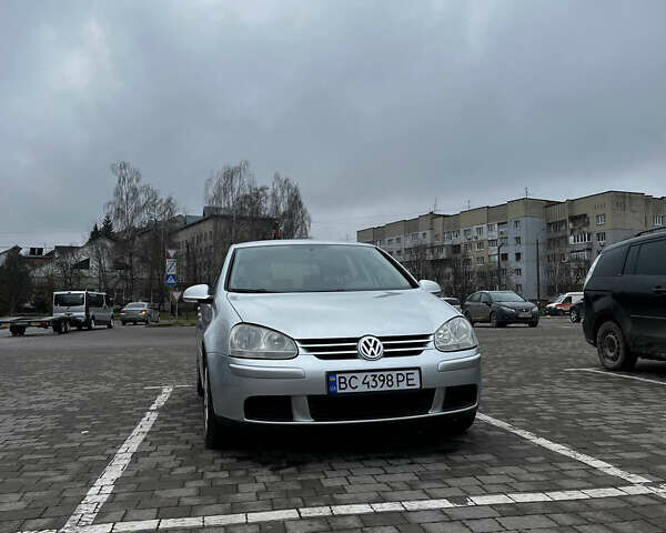Сірий Фольксваген Гольф, об'ємом двигуна 1.6 л та пробігом 182 тис. км за 6000 $, фото 15 на Automoto.ua