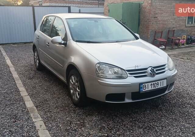 Серый Фольксваген Гольф, объемом двигателя 1.6 л и пробегом 242 тыс. км за 5150 $, фото 40 на Automoto.ua