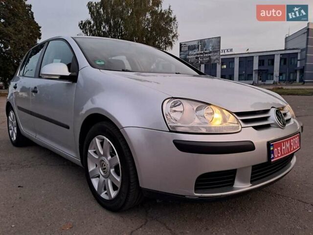 Сірий Фольксваген Гольф, об'ємом двигуна 1.6 л та пробігом 244 тис. км за 5599 $, фото 1 на Automoto.ua