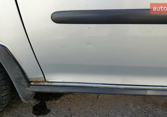 Сірий Фольксваген Гольф, об'ємом двигуна 1.6 л та пробігом 211 тис. км за 4700 $, фото 12 на Automoto.ua