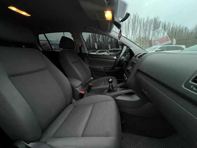 Сірий Фольксваген Гольф, об'ємом двигуна 1.4 л та пробігом 216 тис. км за 5400 $, фото 12 на Automoto.ua