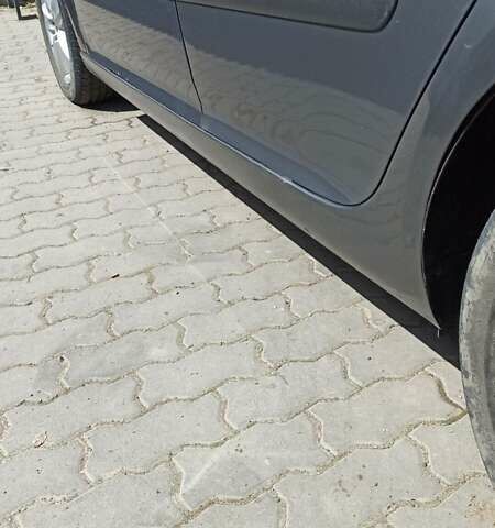 Серый Фольксваген Гольф, объемом двигателя 1.6 л и пробегом 310 тыс. км за 5100 $, фото 2 на Automoto.ua