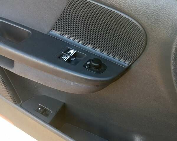 Серый Фольксваген Гольф, объемом двигателя 1.6 л и пробегом 127 тыс. км за 5800 $, фото 11 на Automoto.ua