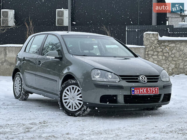 Серый Фольксваген Гольф, объемом двигателя 1.4 л и пробегом 251 тыс. км за 4999 $, фото 8 на Automoto.ua
