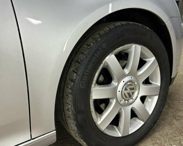 Сірий Фольксваген Гольф, об'ємом двигуна 1.6 л та пробігом 209 тис. км за 5000 $, фото 18 на Automoto.ua