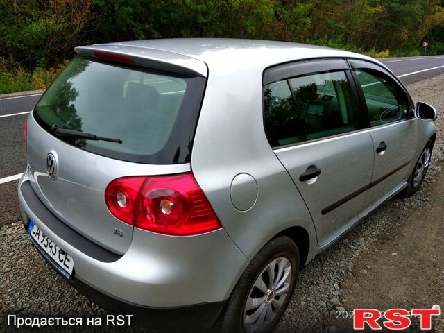 Сірий Фольксваген Гольф, об'ємом двигуна 1.6 л та пробігом 250 тис. км за 4300 $, фото 1 на Automoto.ua