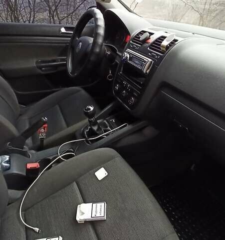 Серый Фольксваген Гольф, объемом двигателя 1.6 л и пробегом 310 тыс. км за 5100 $, фото 51 на Automoto.ua